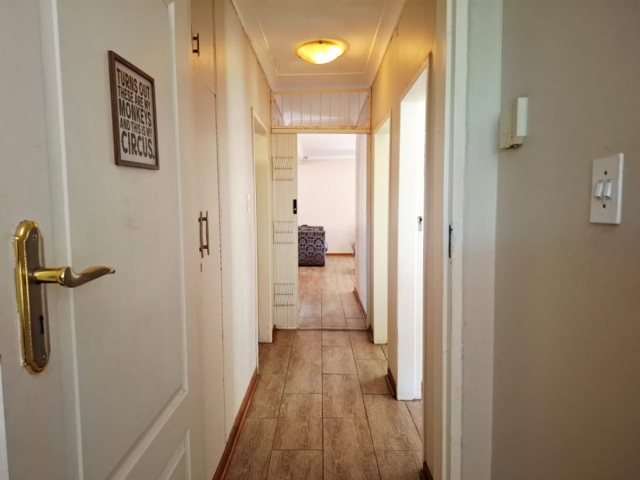 5 Bedroom Property for Sale in Wilgehof Free State